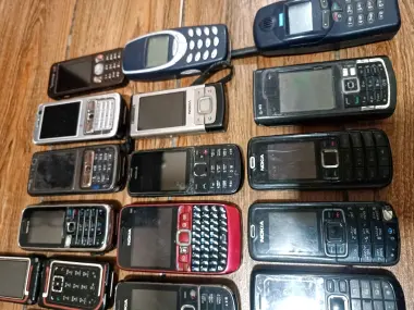 Телефон Nokia. Registration Yuq