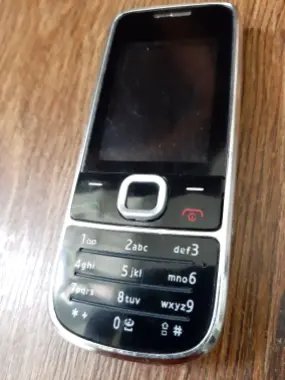 Nokia 2700 classic (Нокиа 2700 классик)