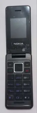 3 ta telefon. Nobby 230, Nokia 2720, Novey 105C