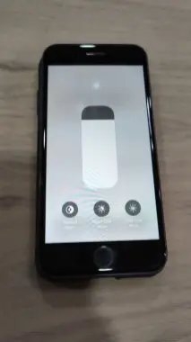 Iphone 8/64 varyantga beriladi obmen bor
