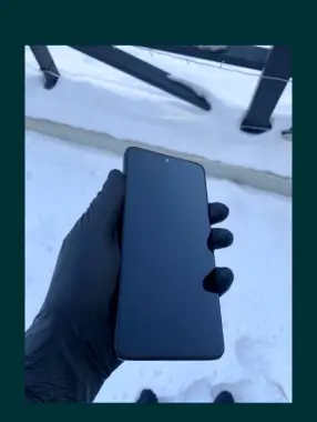 Poc x4 pro 5 G 6 128 obmen