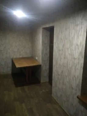 Ижарага Уй берилади 2 хонали