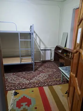 Уз уйимга кизларни ижарага куяман