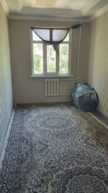 Chilonzor 12 kvartil 5 domda kvartira bor