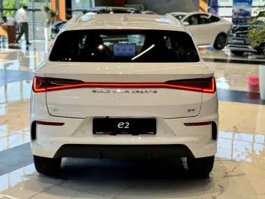 BYD E2 405km Luxe BYD ROHAT