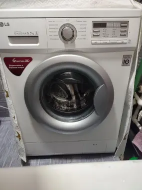 Продам стиральную машину