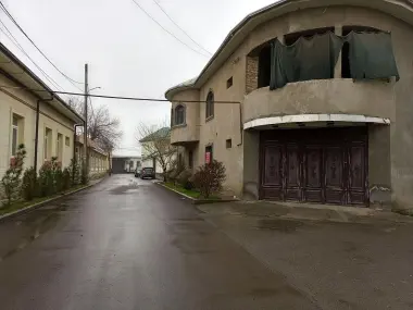 Srochna sotiladi uy xovli 7 sot