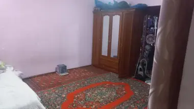 Uchtepa Xondamir uy sotiladi srochna