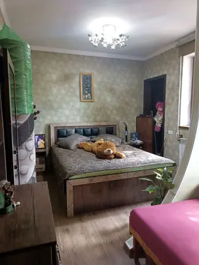 4,77 сотки 3 комнаты МДС Сервис