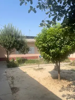 Uchastka sotiladi