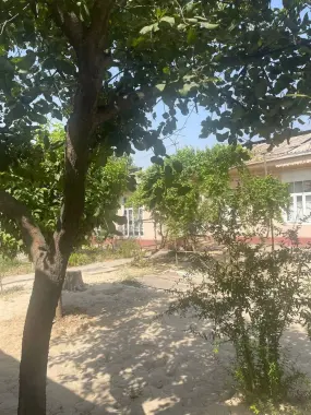 Uchastka sotiladi