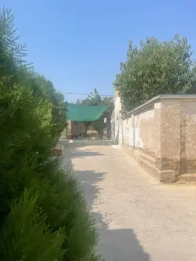 Uchastka sotiladi