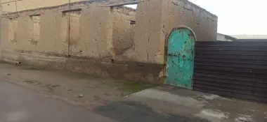 Sergili yangi Darhonda uy sotiladi