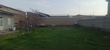 Sergili yangi Darhonda uy sotiladi