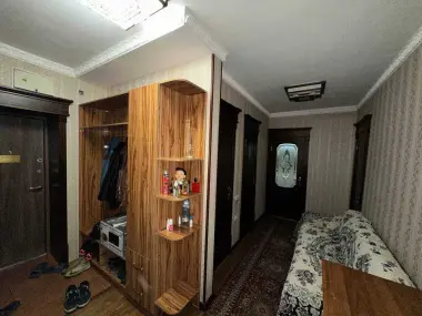 Продается квартира в массиве Хадра