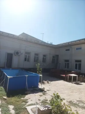 Ховли Уй сотилади
