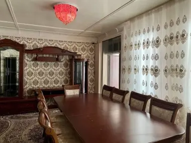 Дом 4,3 сотки на ул.Ракат Боши