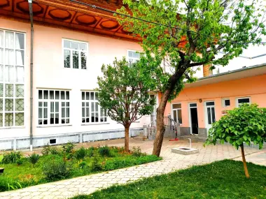 Uy sotiladi ZOR varyant Shayxontohur tumani. General uzoqov
