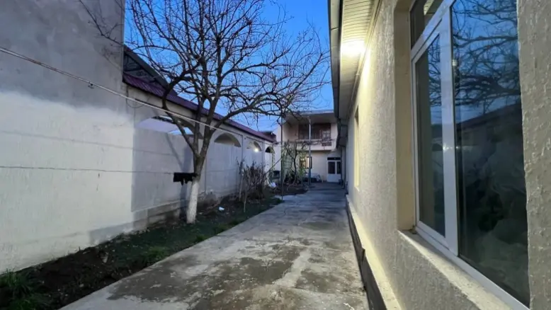 Yashnobod tumani shirinbod mahallasi Sulton Sanjara ko'chasi 19uy 6sot