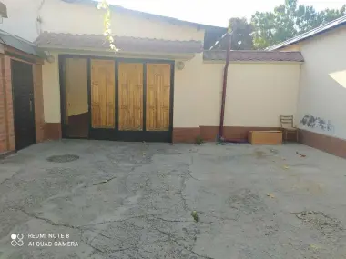 Продается участок в центре города
