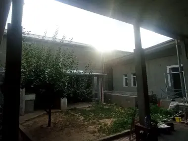 Duboviyda xonadon sotiladi 5.8 sotix Do'stlik metroda