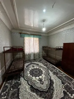 Ижарага ховли жой берамиз (талаба-кизлар учун)