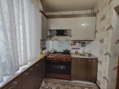 Квартирага болла куяман, хонага