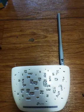 Продам модем WI FI в Коробке