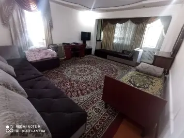 Qizlarga kv bor. Yunusobod mega planet, universam yonida
