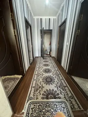 Shoroda 21- maktab roparasidegi hovli uy sotiladi