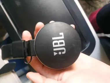 JBL наушники Нархини келишамиз