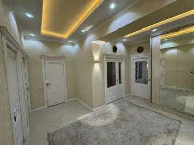 Новостройка, 4*4*8. Чиланзар Ц квартал