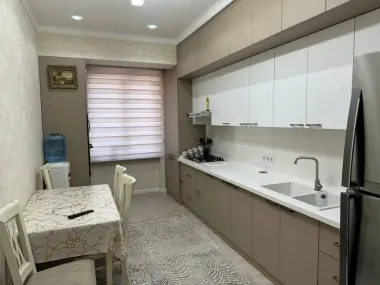 Новостройка, 4*4*8. Чиланзар Ц квартал