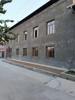 Уй срочный сотилади 8.3сотих 9хона