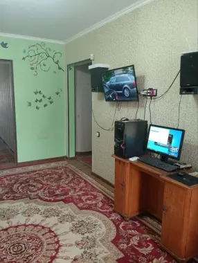 Bez makler o'g'li bollarga yoki oylaga hazaykali kvartra Bor