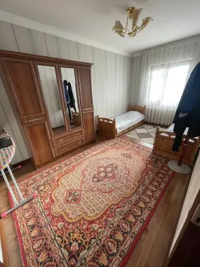 Продаю 5 комнатную квартиру