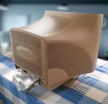 Монитор SAMSUNG SyncMaster 757NF