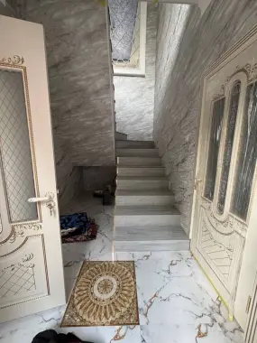 Uchastka sotiladi 220000