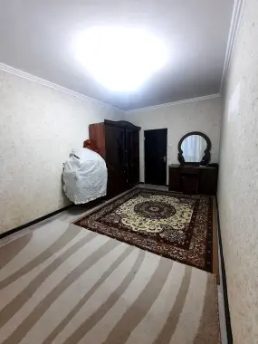 Qizlarga bezxazayka kvartira bor Chilonzorda