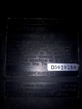 Продается колонки SONY фирменные сотилади