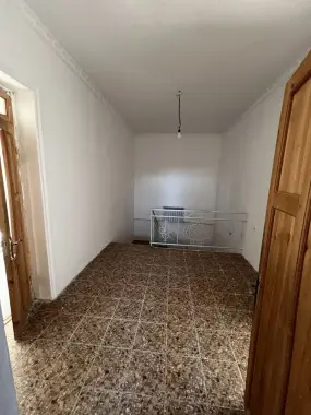 Uy sotiladi yashashga tayyor