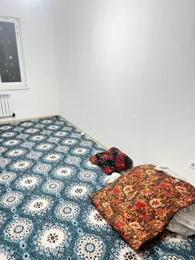 Sergili Yangi darhondan 2 xonali kv bor oʻgʻil bolalar uchun