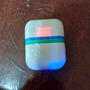 Продам наушники новые