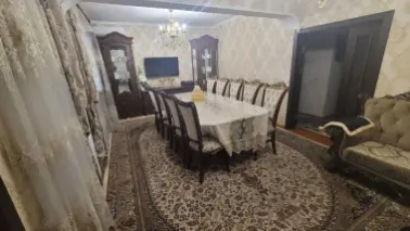 Продам свою квартиру в центре Чиланзара на Ц квартале (банковские дома