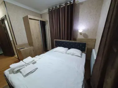 Hotel bez zaks bez zags гостиница без загса без закс ётокхона