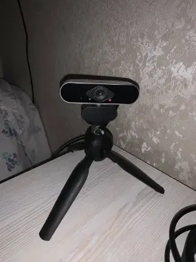 Веб камера 1080•720