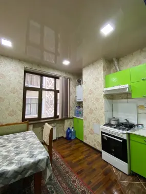 Kvartira qizlar uchun sheriklikka