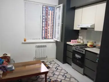 Student qizlarga kvartira