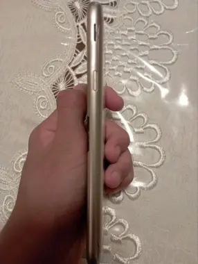 Samsung j3 sotiladi