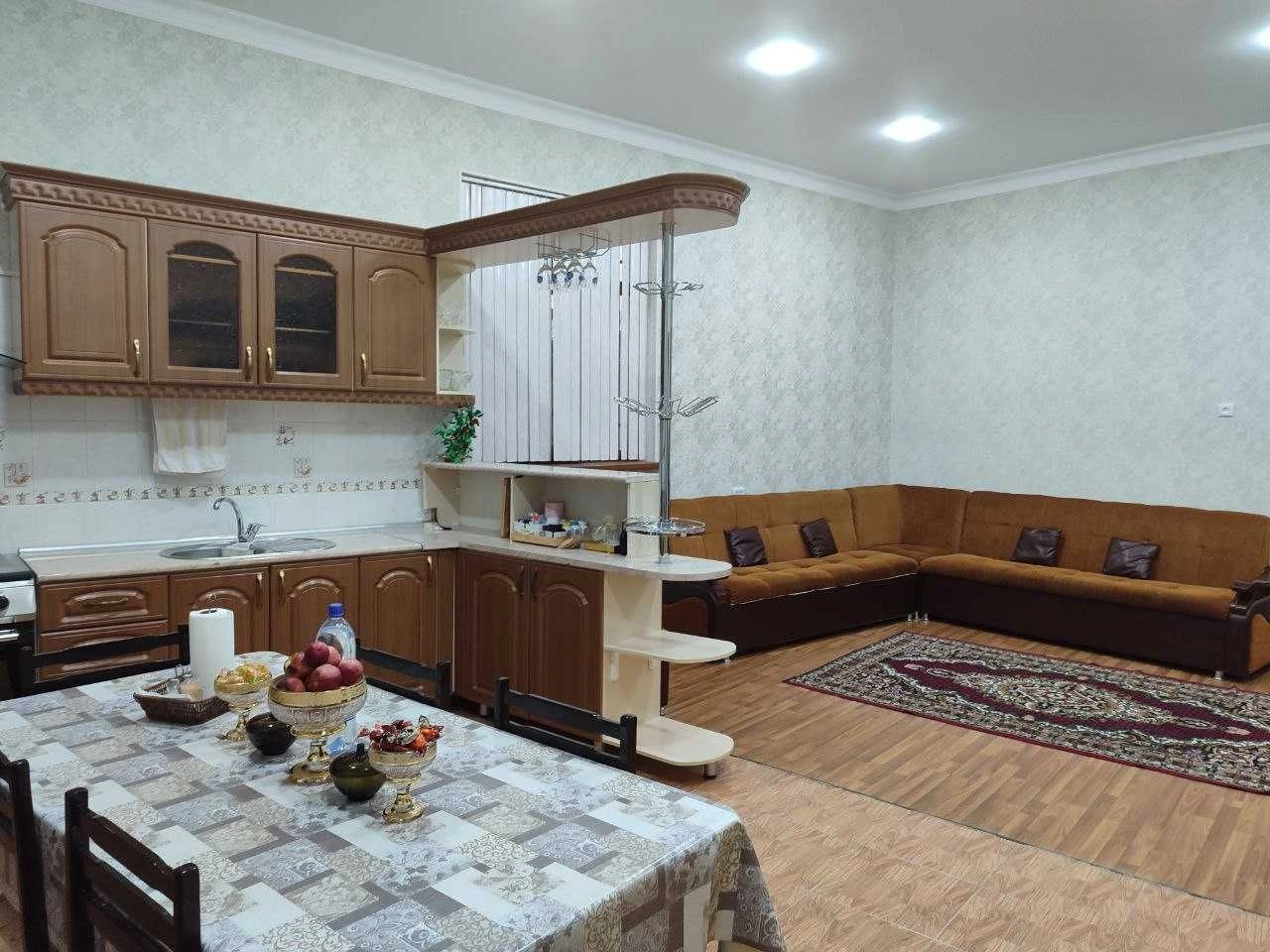Уй сотилади 6 сотих 7 хона
